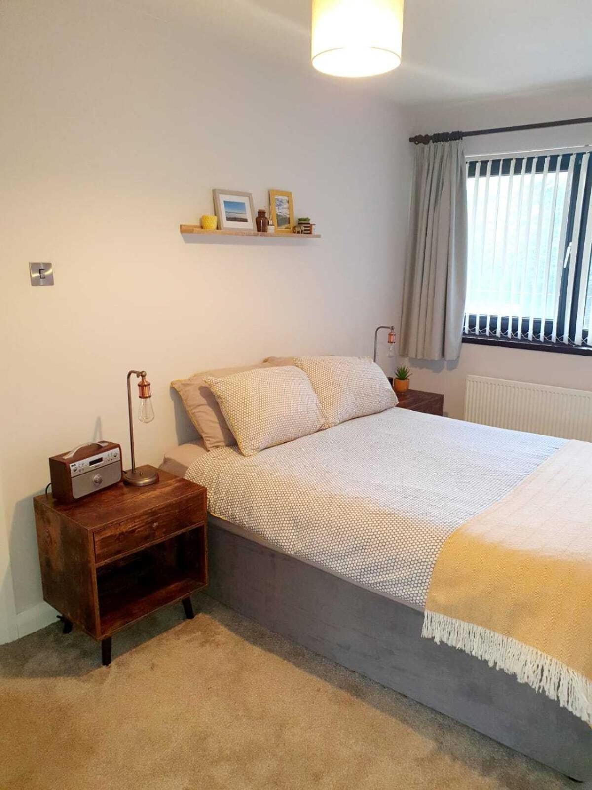 New Lisburn Road Apartment - Free Parking Belfast Room photo